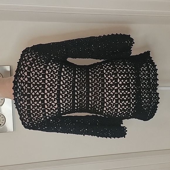 Vintage LeRoy Crochet Sweater / Swimsuit Cover, Black, Size M (more like a S) - Picture 3 of 7